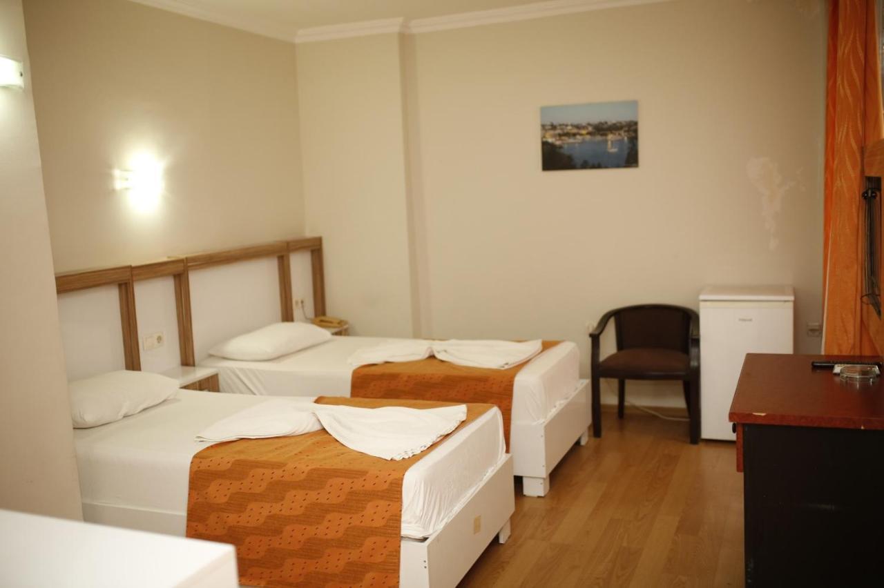 Özhan Hotel Antalya Buitenkant foto